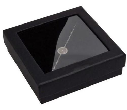 Boîte écrin à fenêtre personnalisable en carton noir mousse intégrée (8.2 x 8.2 x 2.3 cm)