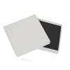 Boîte plate écrin personnalisable en carton blanc mousse intégrée (8.2 x 8.2 x 2.6 cm)