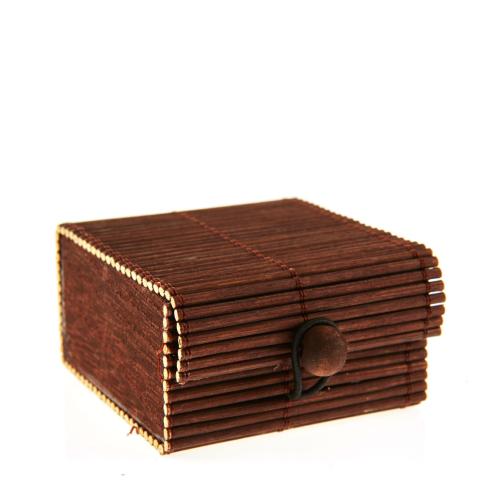 Mini-boîte en paille tressée naturelle (teintée marron)
